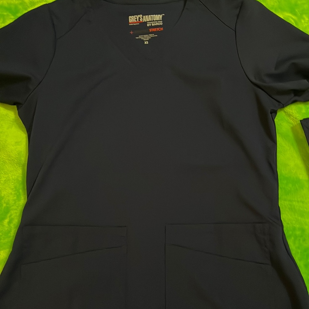 BRAND NEW GREYS ANATOMY NAVY BLUE FULL SET, YOGA WAIST LINE, REG LEG